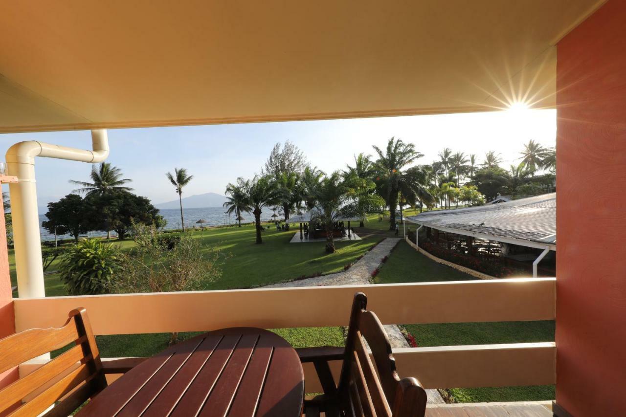 Alotau International Hotel Exterior photo